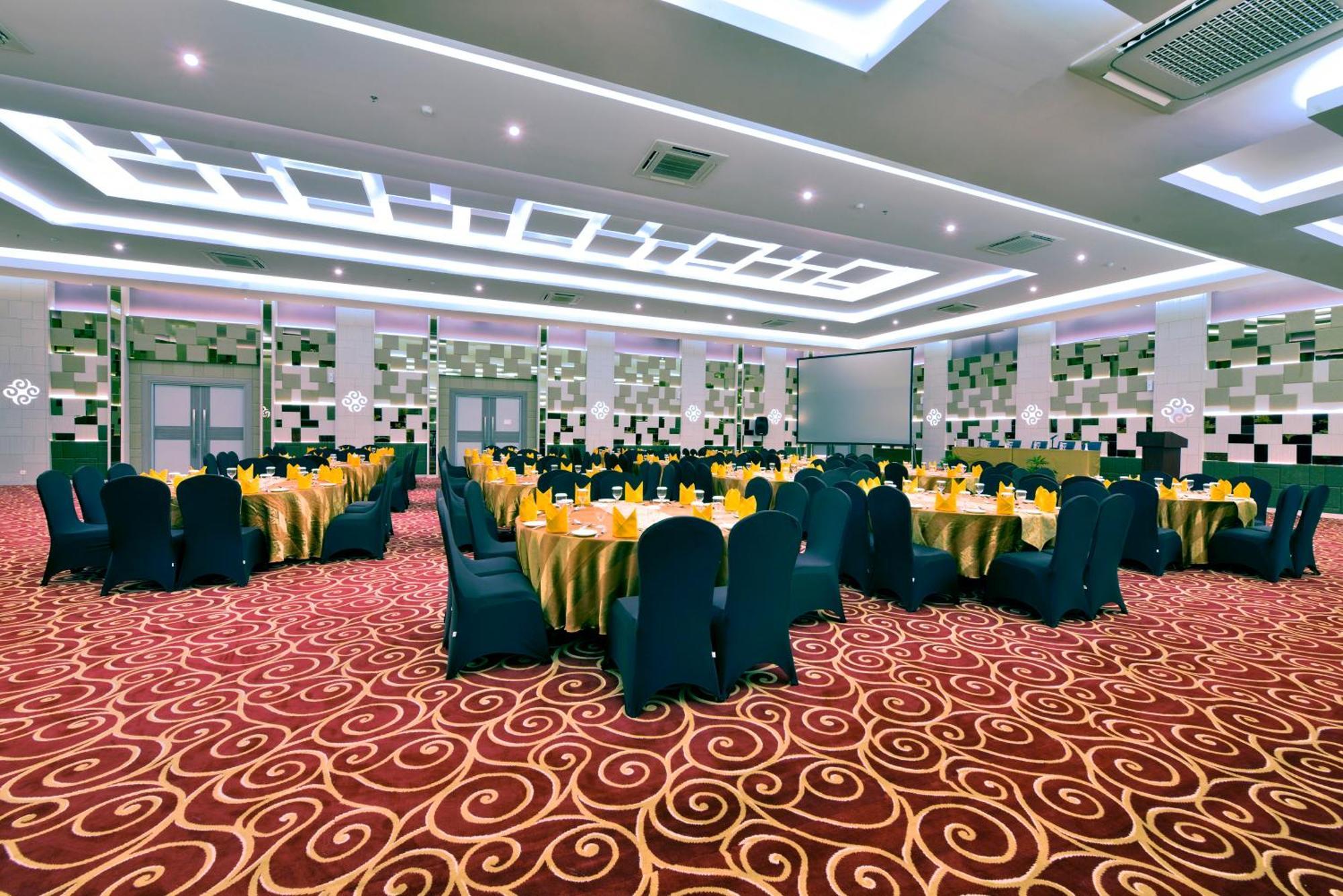 Tjokro Hotel Pekanbaru Εξωτερικό φωτογραφία