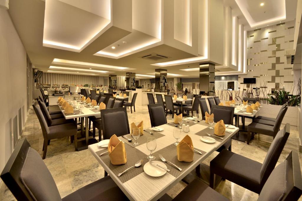 Tjokro Hotel Pekanbaru Εξωτερικό φωτογραφία