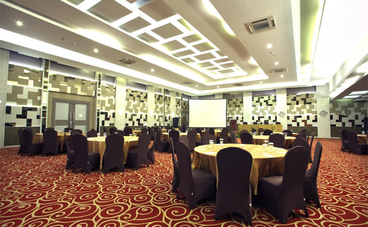 Tjokro Hotel Pekanbaru Εξωτερικό φωτογραφία